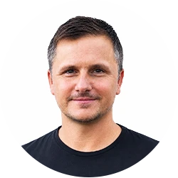 martin-sara Martin Šára CEO